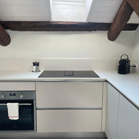 Winterland 10 Apartment Muralto